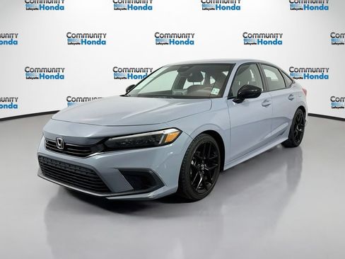 Used 2024 Honda Civic Sport image 1