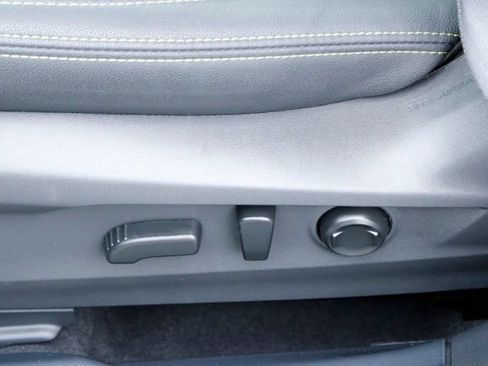 Used 2025 Subaru Outback Onyx Edition AWD/4WD image 17
