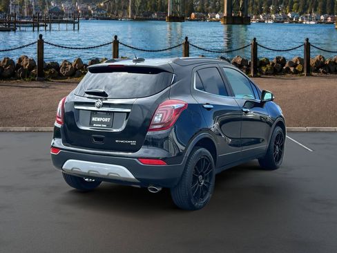 Used 2019 Buick Encore Preferred AWD/4WD image 9