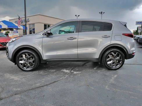 Used 2022 Kia Sportage LX w/ LX AWD Value Edition Package image 8