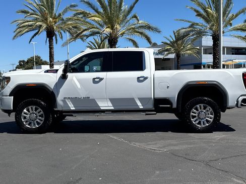 Used 2022 GMC Sierra 3500 Denali AWD/4WD image 6