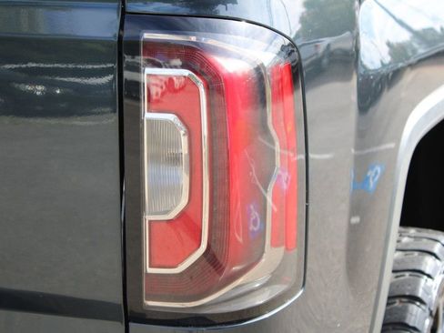 Used 2018 GMC Sierra 1500 SLT w/ Texas SLT Premium Package image 26