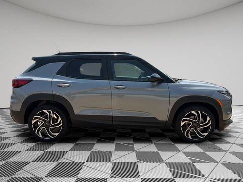 New 2026 Chevrolet TrailBlazer RS w/ Convenience Package FWD image 6