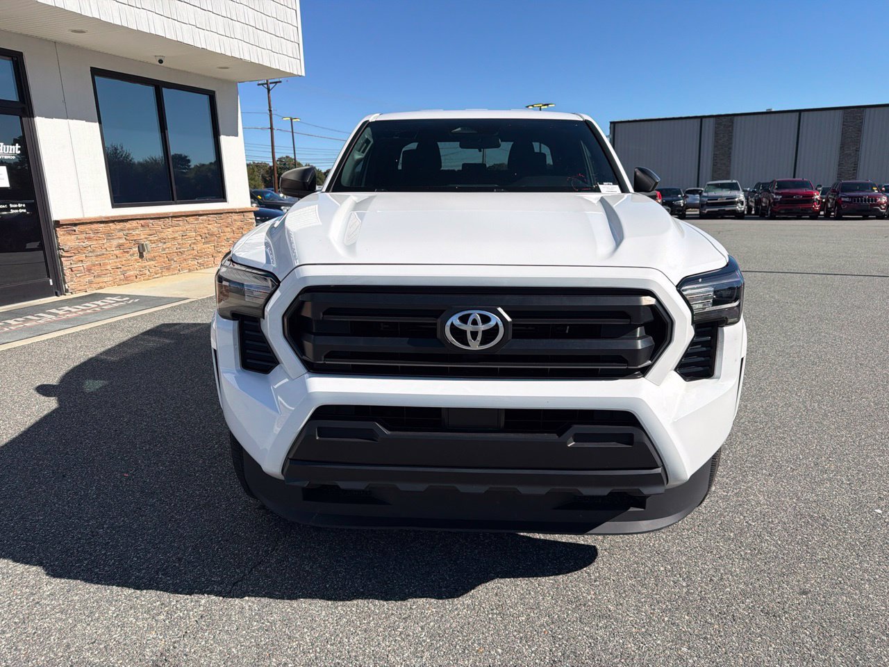 Used 2025 Toyota Tacoma SR RWD image 12