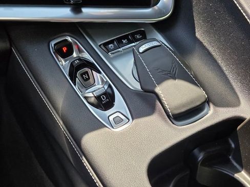 Certified 2022 Chevrolet Corvette Stingray Preferred Conv w/ Z51 Performance Package RWD image 21