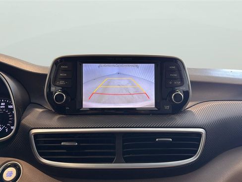 Used 2019 Hyundai Tucson Sport FWD image 19