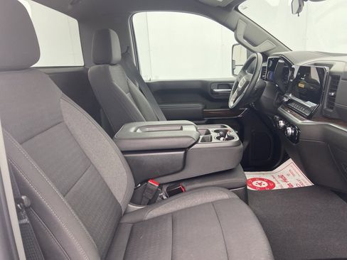 Certified 2024 GMC Sierra 2500 SLE image 5