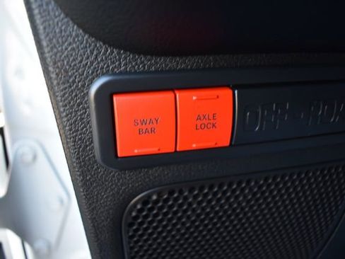 Used 2014 Jeep Wrangler Rubicon image 15