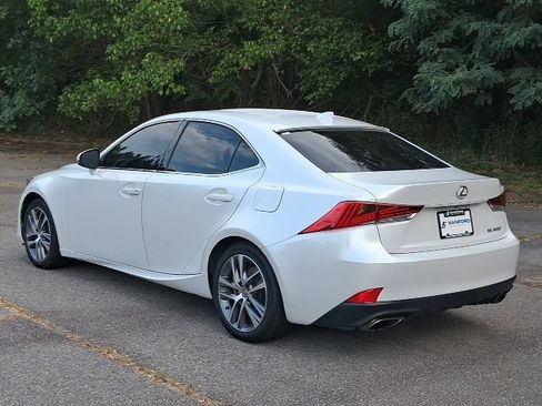Used 2018 Lexus IS 300 w/ Accessory Package 2 RWD image 3
