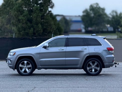 Used 2015 Jeep Grand Cherokee Overland AWD/4WD image 8