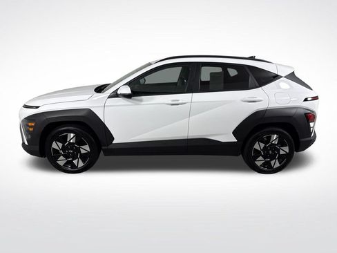 Certified 2024 Hyundai Kona SEL w/ Convenience Package FWD image 8