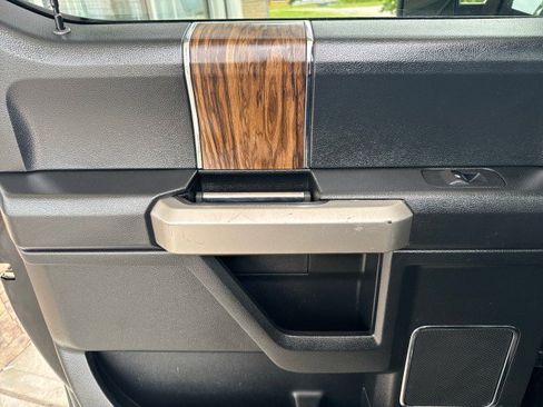 Used 2020 Ford F150 Lariat w/ Equipment Group 502A Luxury AWD/4WD image 7