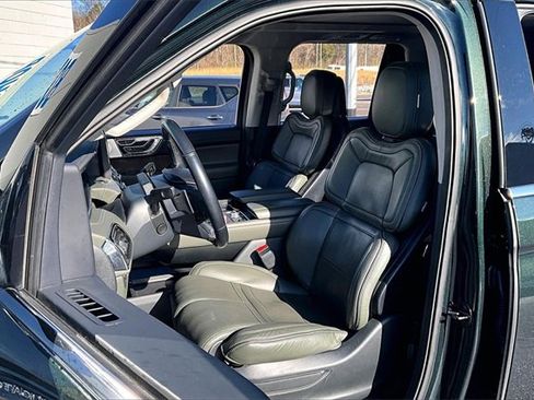 Used 2023 Lincoln Navigator L Black Label image 27