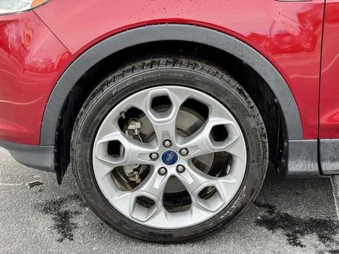 Used 2014 Ford Escape Titanium image 30