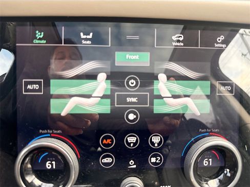 Used 2019 Land Rover Range Rover HSE image 22