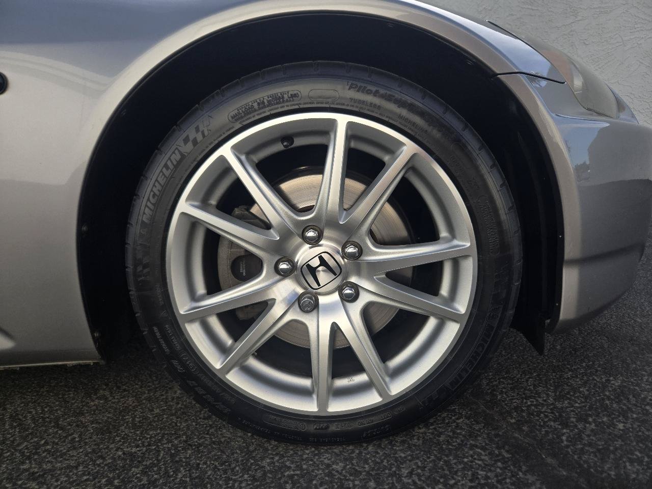 Used 2004 Honda S2000 image 73