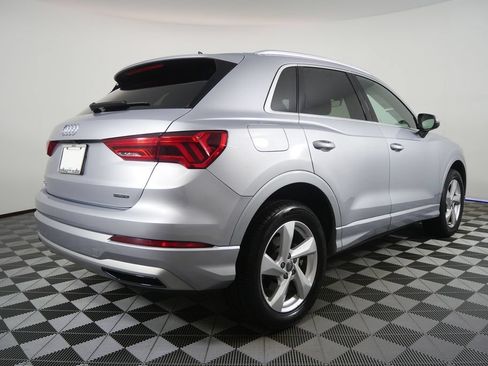 Used 2020 Audi Q3 2.0T Premium AWD/4WD image 3