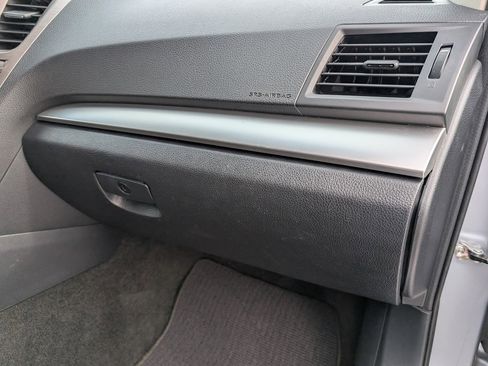 Used 2014 Subaru Outback 2.5i Premium image 38