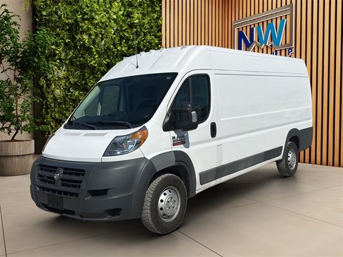 Used 2017 RAM ProMaster 3500 w/ Mopar Trailer Tow Group FWD image 3