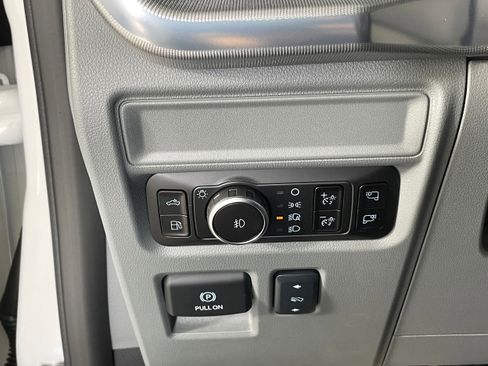 New 2025 Ford F150 Lariat w/ Equipment Group 502A High image 12