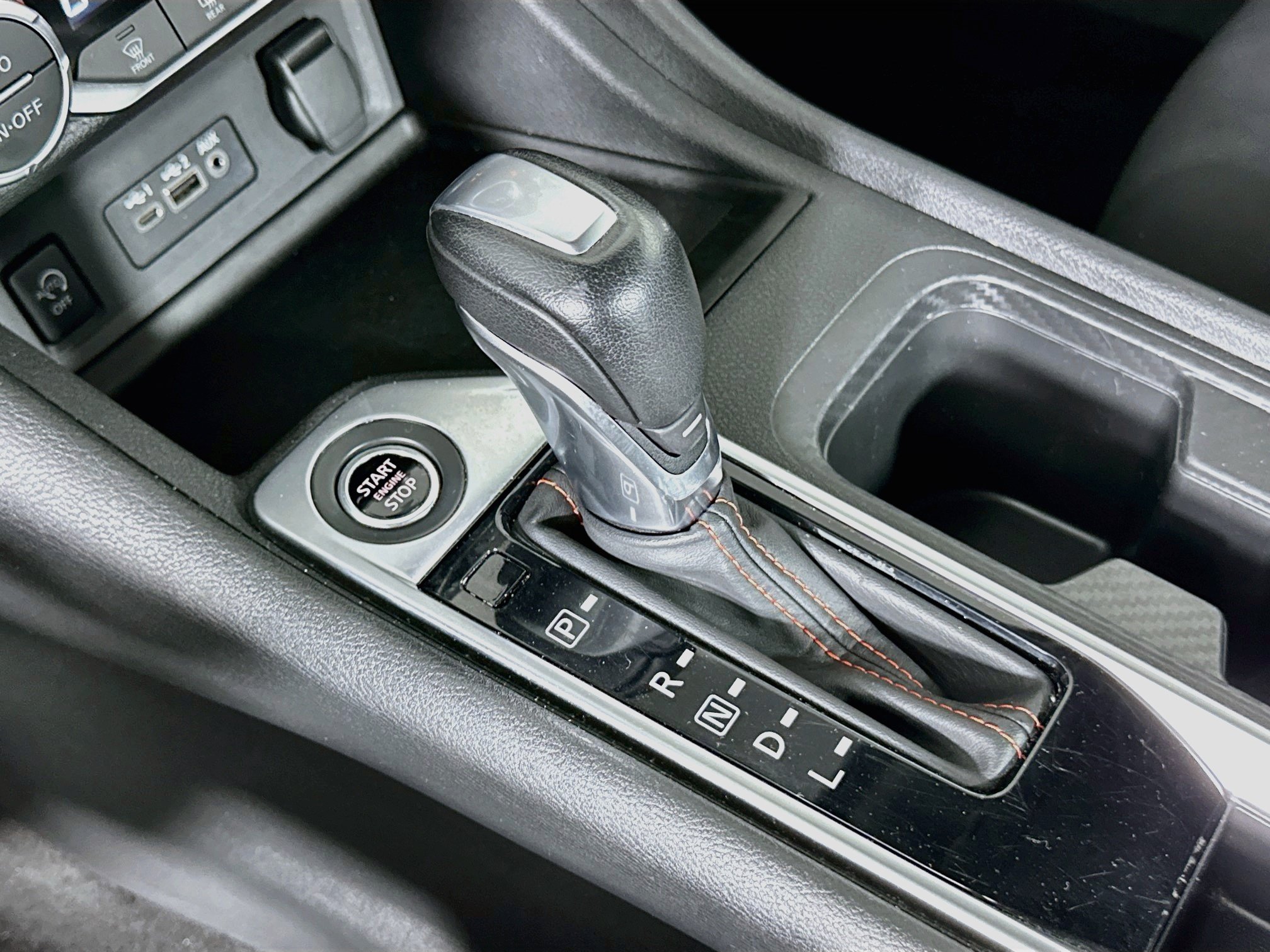Used 2025 Nissan Sentra SR FWD image 24