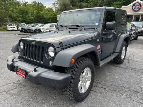 Used 2017 Jeep Wrangler Sport w/ Quick Order Package 24S AWD/4WD image 4