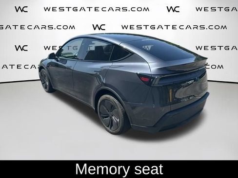 Used 2026 Tesla Model Y Long Range RWD image 13
