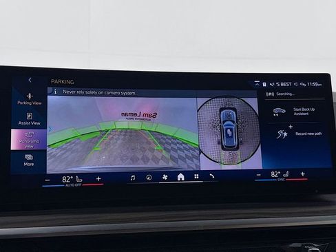 Used 2024 BMW X5 xDrive50e w/ Parking Assistance Package image 14