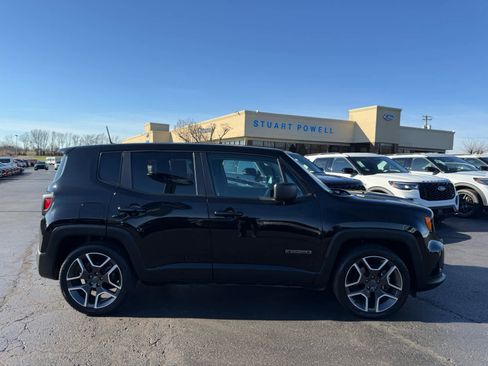 Used 2021 Jeep Renegade Sport image 18