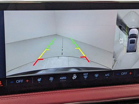 Used 2025 Lincoln Corsair Reserve image 29