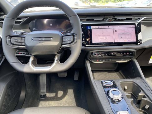 New 2026 Jeep Cherokee Limited AWD/4WD image 9
