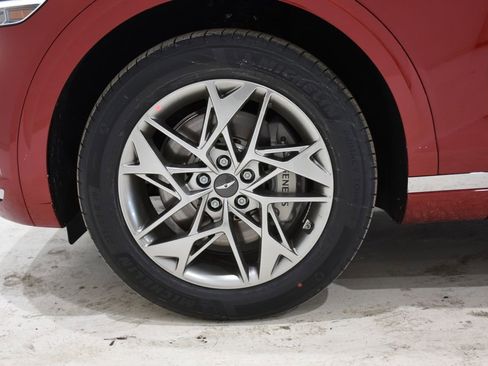 Used 2025 Genesis GV70 2.5T image 6