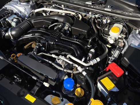 Used 2022 Subaru Crosstrek 2.5i Sport w/ Moonroof Package image 42