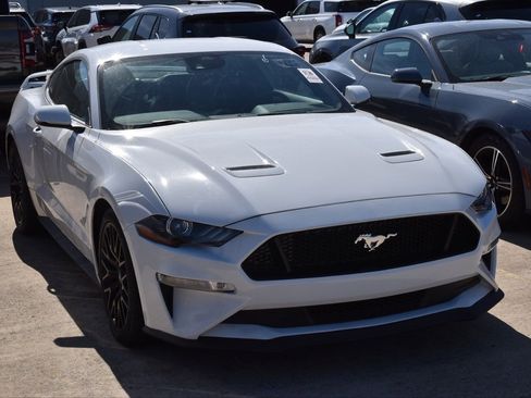 Used 2022 Ford Mustang GT Premium w/ GT Performance Package image 4