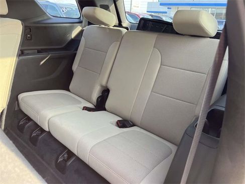 Certified 2023 Chevrolet Traverse LS w/ Safety Package image 15