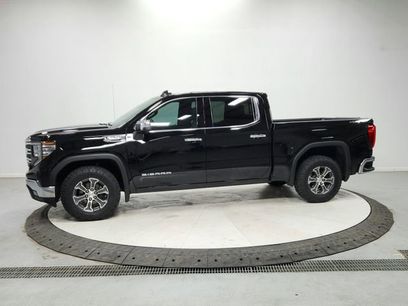 Used 2023 GMC Sierra 1500 SLT w/ SLT Convenience Package