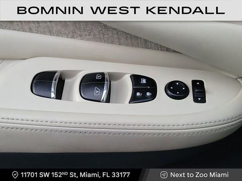 Used 2020 Nissan Murano SL image 30