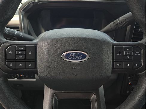 Used 2026 Ford F350 XLT w/ XLT Premium Package AWD/4WD image 19