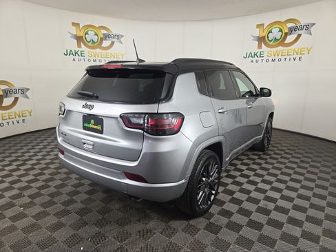 Used 2022 Jeep Compass High Altitude AWD/4WD image 9