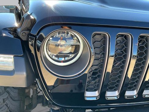 Used 2020 Jeep Gladiator Rubicon AWD/4WD image 27