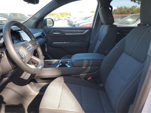 New 2026 GMC Acadia Elevation image 19