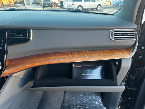 Used 2022 Jeep Grand Wagoneer Series II w/ Flexible Seating Group image 44