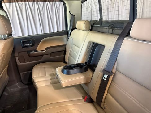 Used 2018 GMC Sierra 2500 Denali w/ Duramax Plus Package AWD/4WD image 19