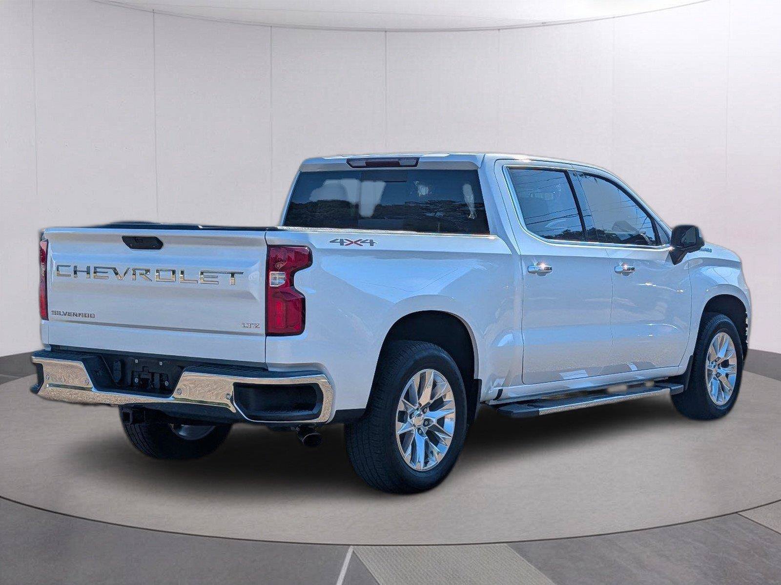 Used 2021 Chevrolet Silverado 1500 LTZ w/ LTZ Premium Package AWD/4WD image 6