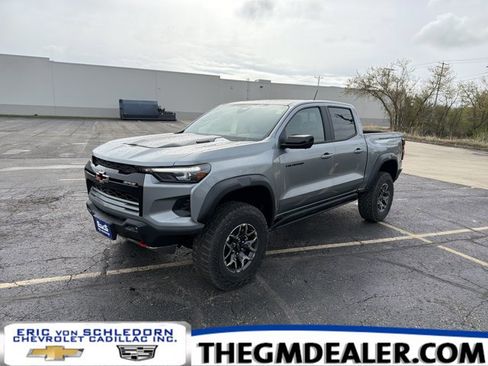 New 2026 Chevrolet Colorado ZR2 w/ Technology Package AWD/4WD image 1