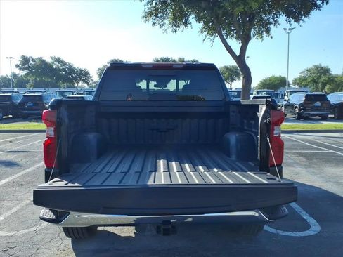 Used 2026 Chevrolet Silverado 1500 LT w/ Safety Package RWD image 17