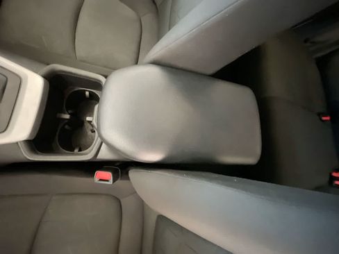 Certified 2022 Toyota RAV4 XLE w/ Convenience Package AWD/4WD image 21
