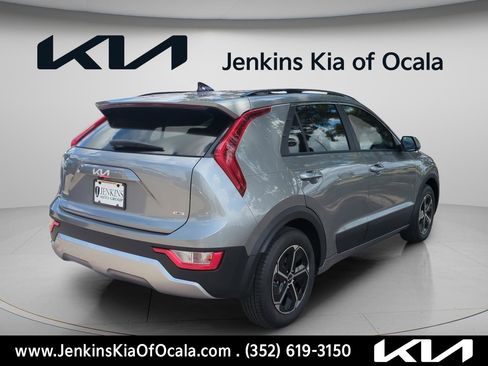 New 2026 Kia Niro LX FWD image 3