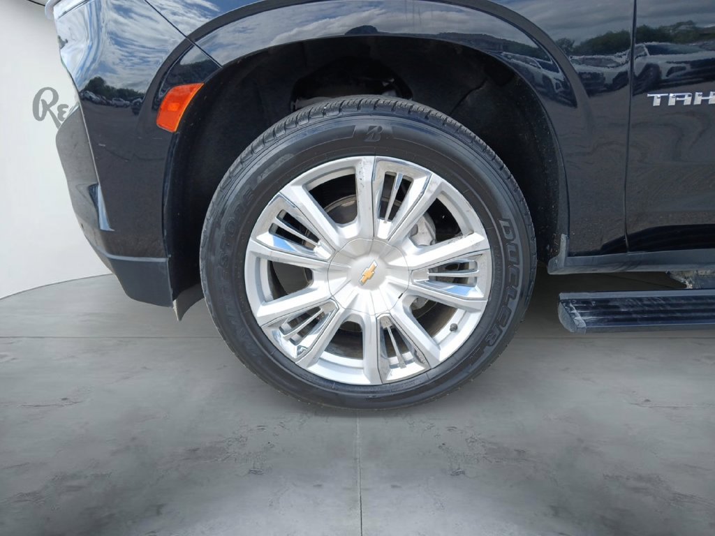 Used 2023 Chevrolet Tahoe High Country AWD/4WD image 14
