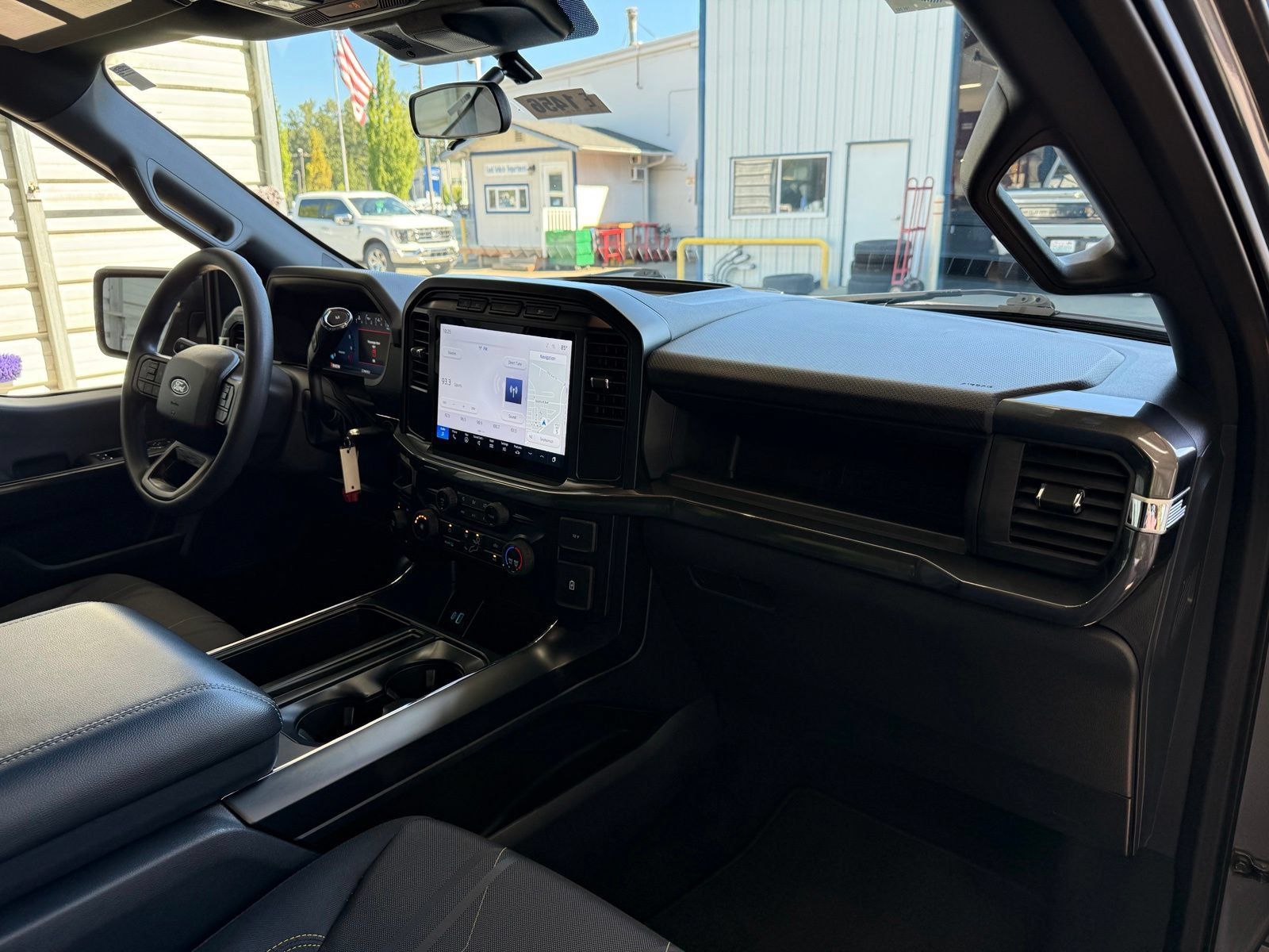 Used 2024 Ford F150 STX AWD/4WD image 11